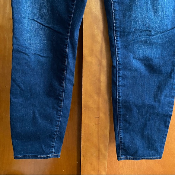 Universal Thread 12 SHORT Dark Blue Mid Rise Skinny Jeans - Picture 5 of 7